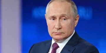 Путин постепенно теряет власть