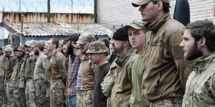 Украинская разведка следит за отношением к пленным в РФ