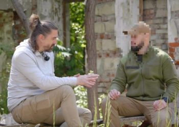 Украинский пилот рассказал о полётах в Мариуполь