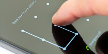 Разблокировка смартфона без пароля и графического ключа