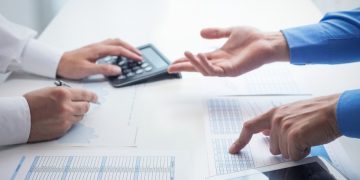 В Украине возвращаются налоги для импорта