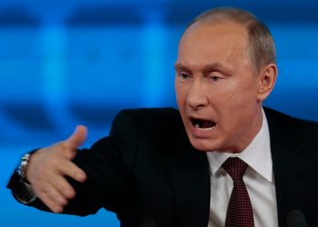 Путин снова угрожает Украине бомбардировками