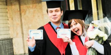 Украинский студент защитил диплом прямо на фронте