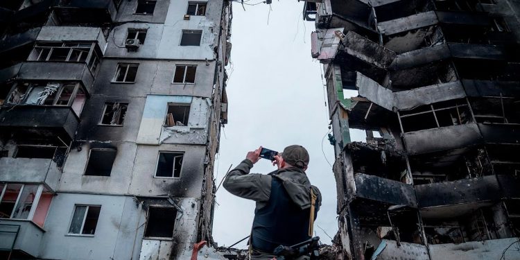 Десятки тысяч украинцев погибли в результате войны