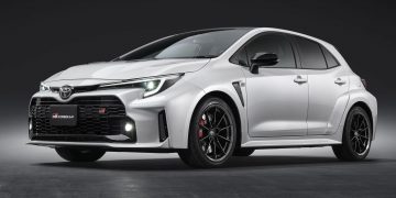 Самая эксклюзивная Toyota Corolla с карбоновой крышей