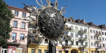 В Ивано-Франковске запретили петь на русском языке