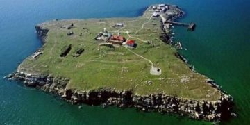 ВС РФ покинули остров Змеиный в Черном море