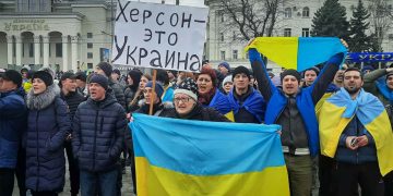 В Херсоне с утра гремят взрывы