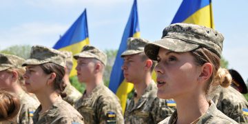 Женщинам  запретят выезжать заграницу с октября