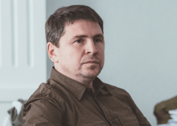 Подоляк ответил на угрозы Медведева