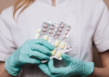 Цены на антибиотики подскочили на 15-20%