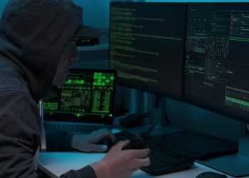 Русские хакеры атаковали полицию и больницы Польши