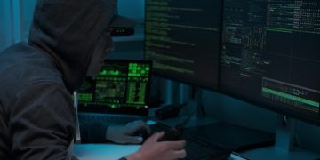 Русские хакеры атаковали полицию и больницы Польши