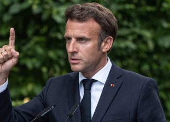 Россия развязала мировую гибридную войну