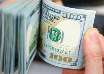 Счастливчик в США купил лотерейный билет и сорвал джекпот