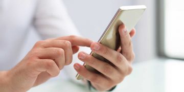 Свежий рейтинг самых мощных смартфонов