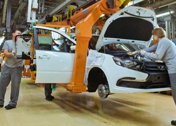 Автопроизводство в РФ уменьшилось в 9 раз