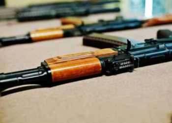 В Киеве СБУ задержали торговцев оружием