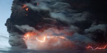 Что происходит внутри торнадо