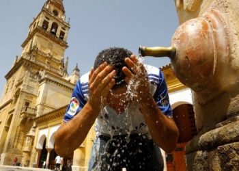 Западную Европу накрыла аномальная жара