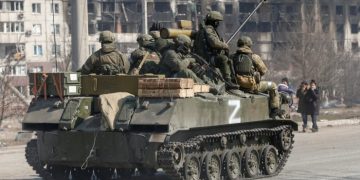 Россия не будет выводить войска с юга Украины