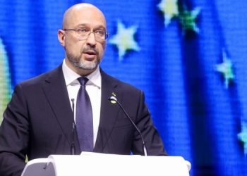 Шмыгаль назвал этапы плана восстановления Украины