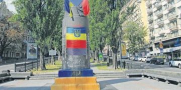 Кличко построит фонтан на месте памятника Ленину