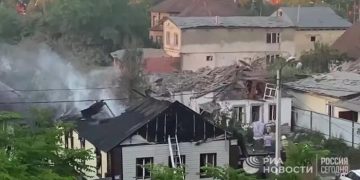 Подоляк прокомментировал ракетные удары по Белгороду