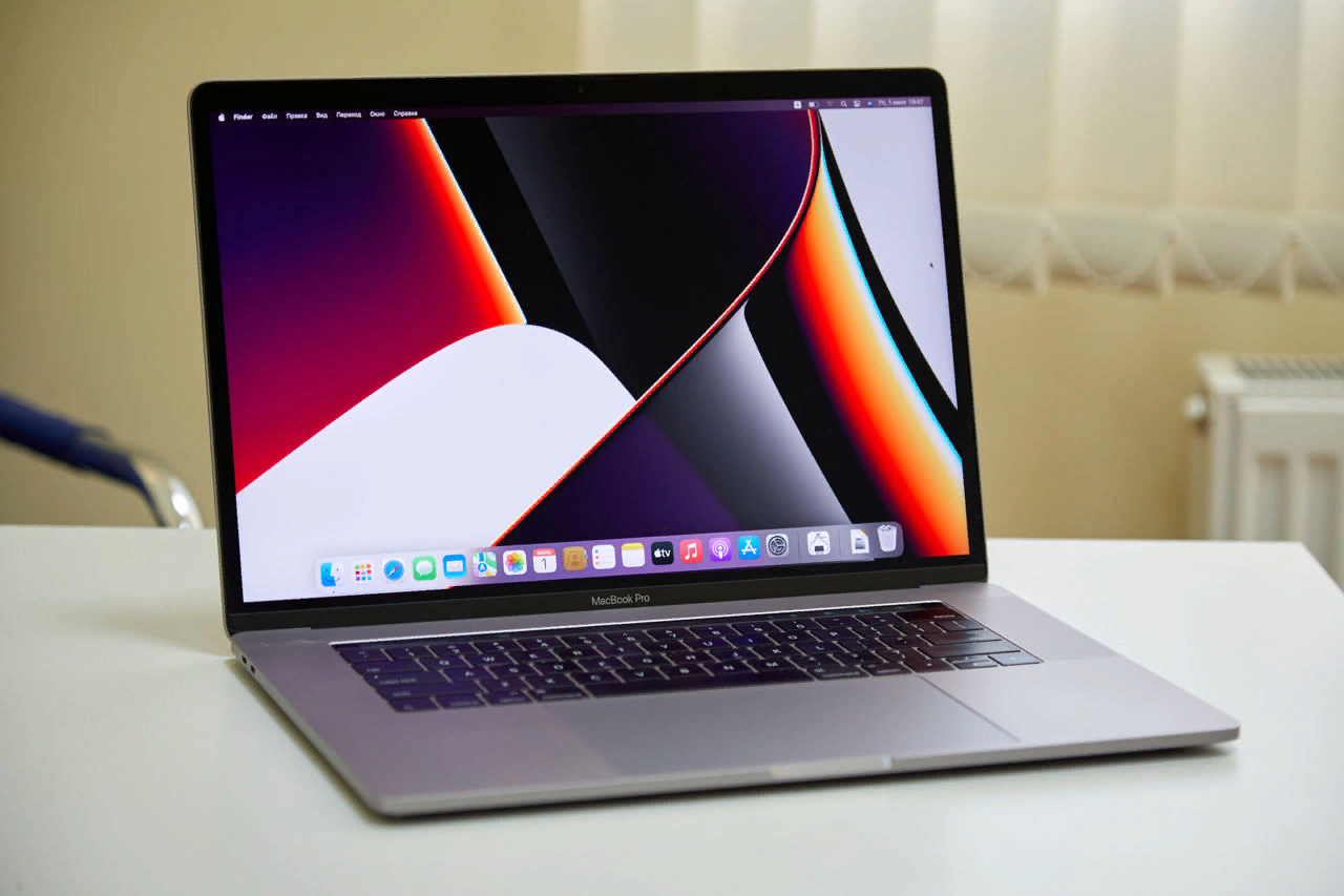 Cuanto cuesta reparar pantalla macbook pro
