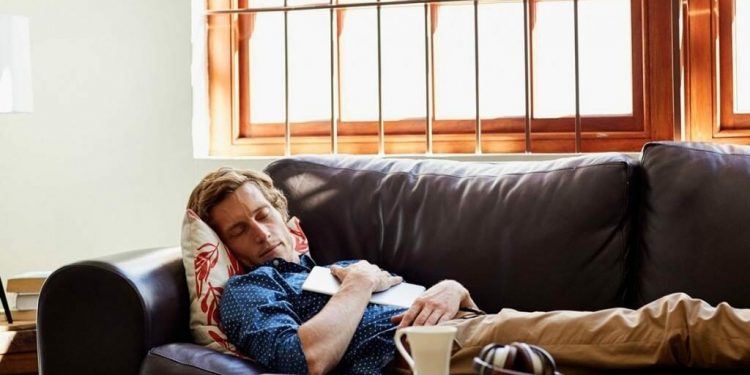 Чем опасен частый дневной сон