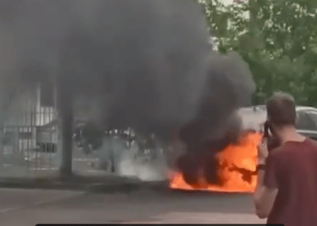 В Москве подожгли автомобиль замначальника Генштаба ВС РФ