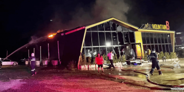 В Таиланде загорелся ночной клуб