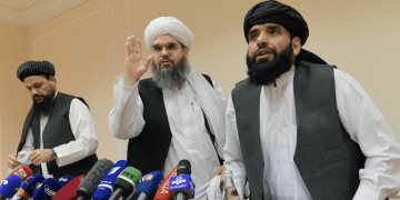 РФ договаривается с Талибаном о поставках бензина