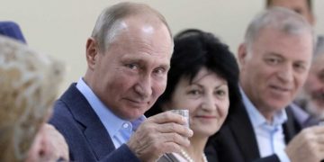 Путин пожаловался на алкоголизм у россиян