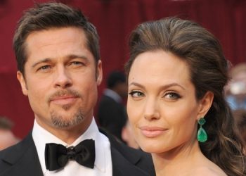 Суд не будет рассматривать иск Джоли против Питта