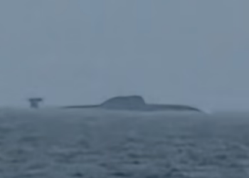 НАТО устроило охоту на российскую подлодку