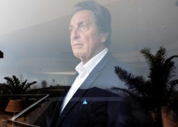 Почему отец Илона Маска не гордится сыном