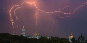 Украину накроют грозовые дожди