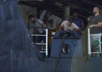 Моряков будут выпускать из Украины