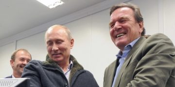 Друг Путина судится с немецкими властями