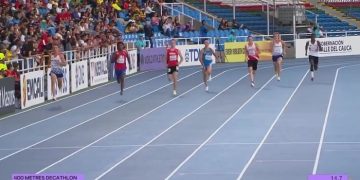 Проиграл забег из-за отсутствия нижнего белья