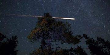 Метеорный поток Персеиды в августе 2022 года