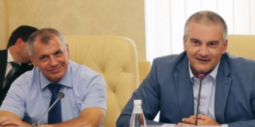 Аксенов пропал после побега из Крыма