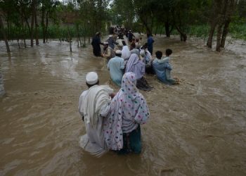 Роскошный отель в Пакистане смыло водой