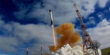 “Роскосмос”  производит межконтинентальные ракеты