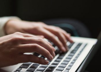 Россияне написали 145 тысяч доносов