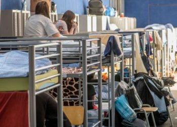 Германия изменила правила для беженцев