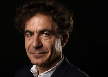 Физик выдал фото ломтика колбасы за звезду