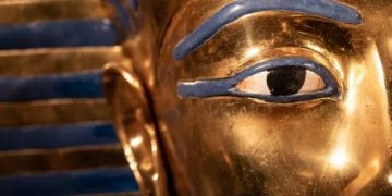 Археолог украл сокровища фараона Тутанхамона