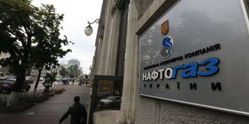 “Газпром” угрожает санкциями “Нафтогазу”